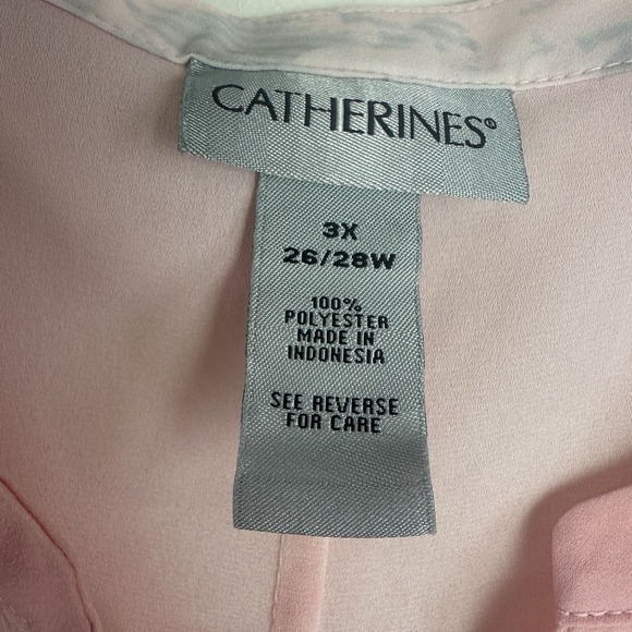 Catherines Top Womens Plus 3X 26/28W Pink Grey Floral Print Button Up Blouse - Picture 2 of 7